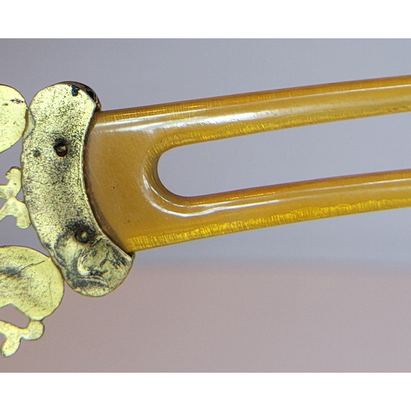 Metal and Celluloid Vintage Hair Comb main image 7